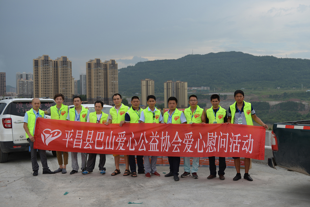 ������¡���̲�Ӵ��Ű���ο�ʻ