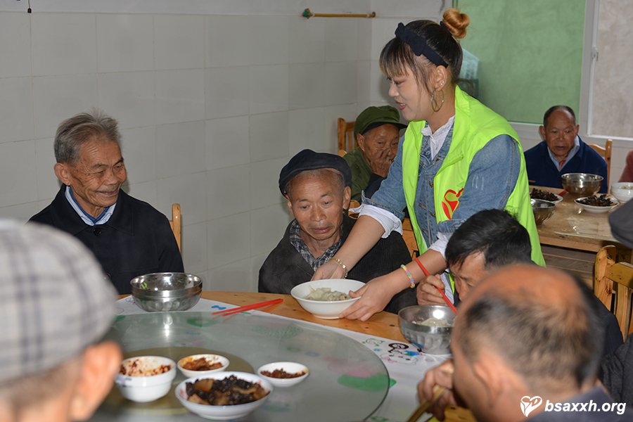 ������¡��Ϸ羴��Ժο�ʻ