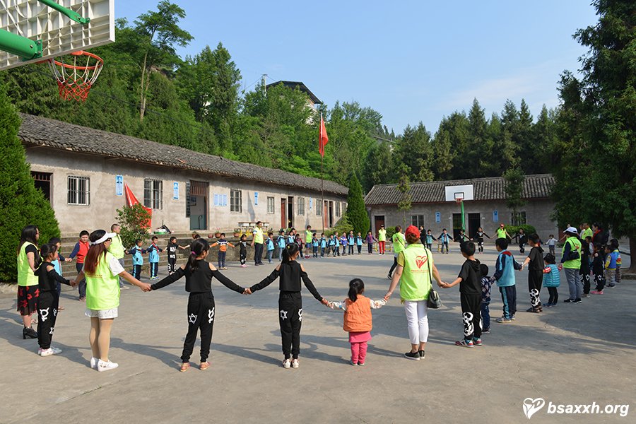 ��ӭ���磬����һ��-ʥ�ʹ�Сѧ������ѧ�