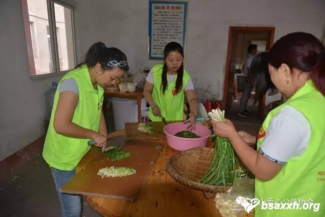 【活动纪事】涵水镇敬老院志愿服务活动