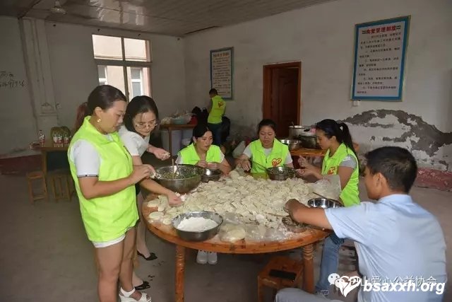 【活动纪事】涵水镇敬老院志愿服务活动