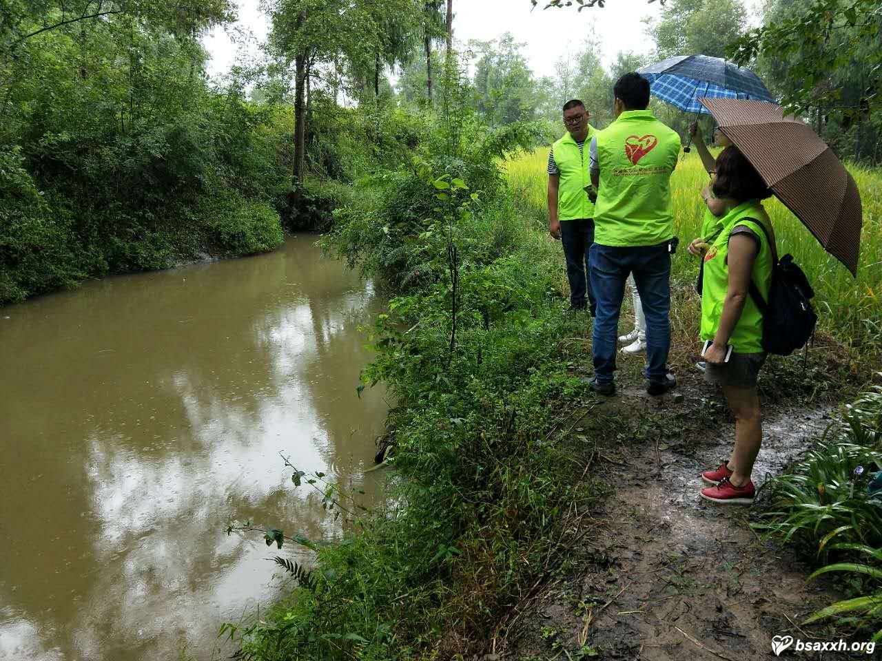 六门乡九树村“精准扶贫”