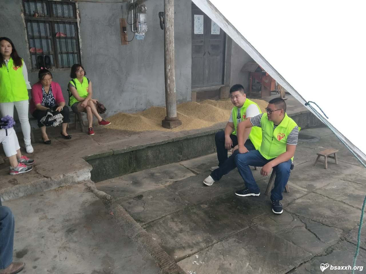 六门乡九树村“精准扶贫”